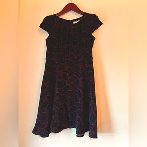 LOFT, Size 8, Burgundy and Fuschia